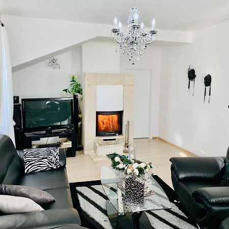 Apartman Residenz โปปรัด ภายนอก รูปภาพ