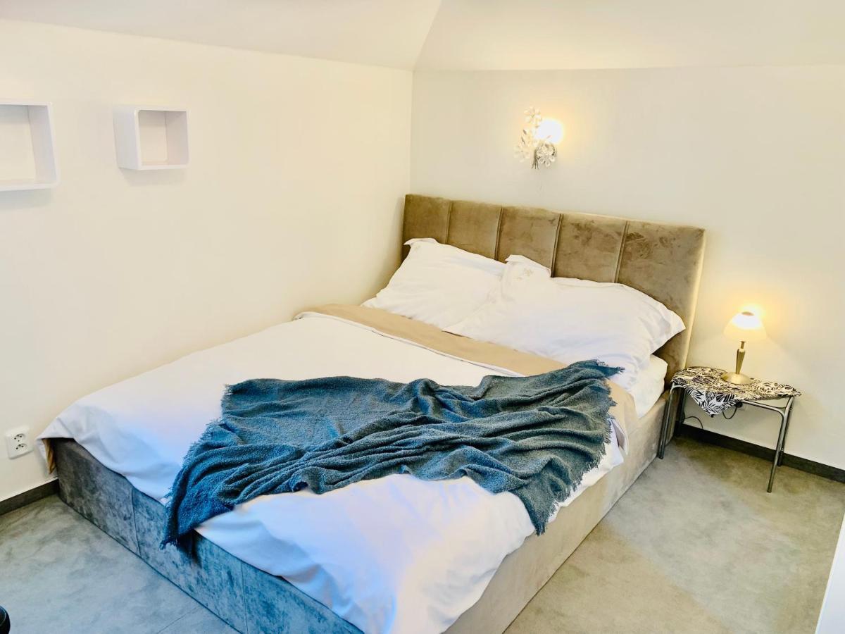 Apartman Residenz โปปรัด ภายนอก รูปภาพ