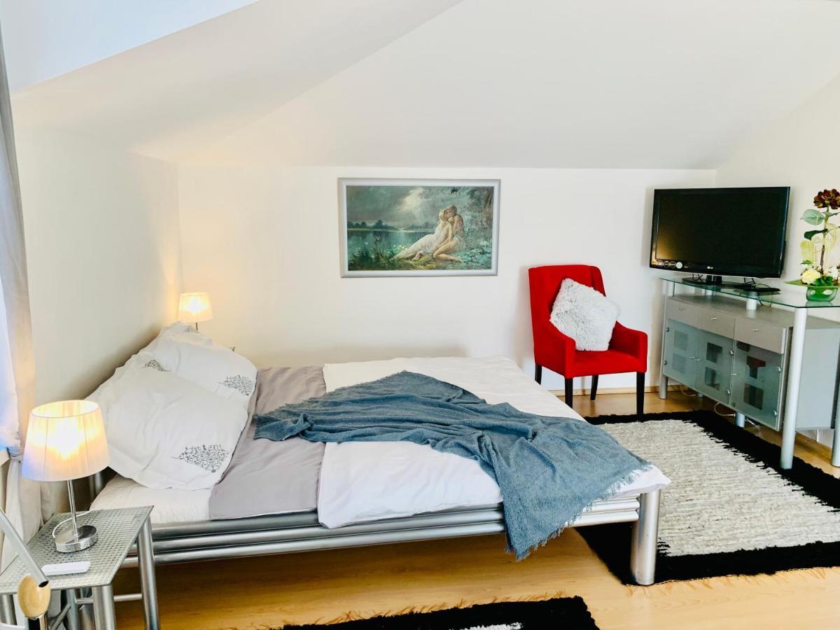Apartman Residenz โปปรัด ภายนอก รูปภาพ