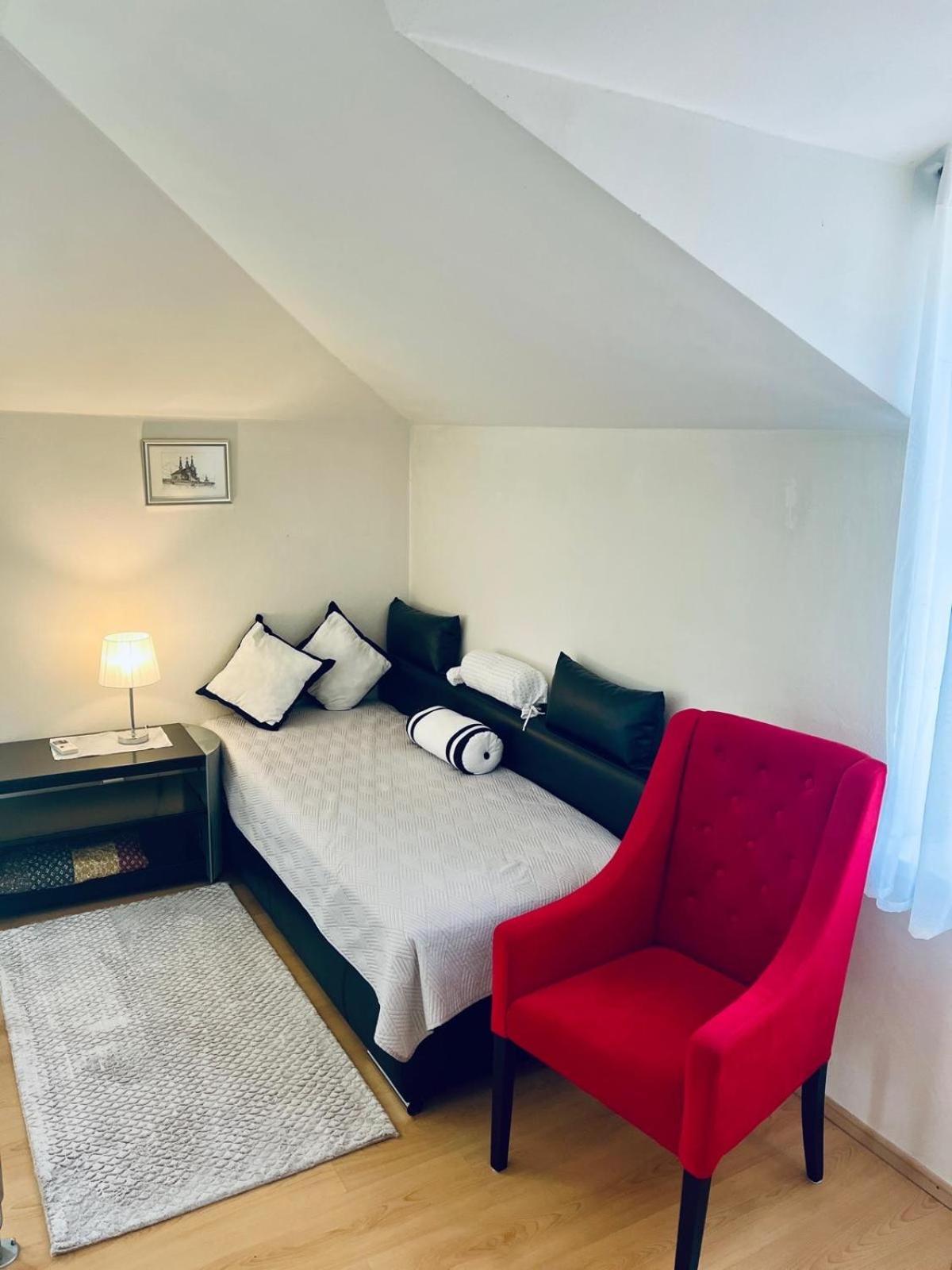 Apartman Residenz โปปรัด ภายนอก รูปภาพ