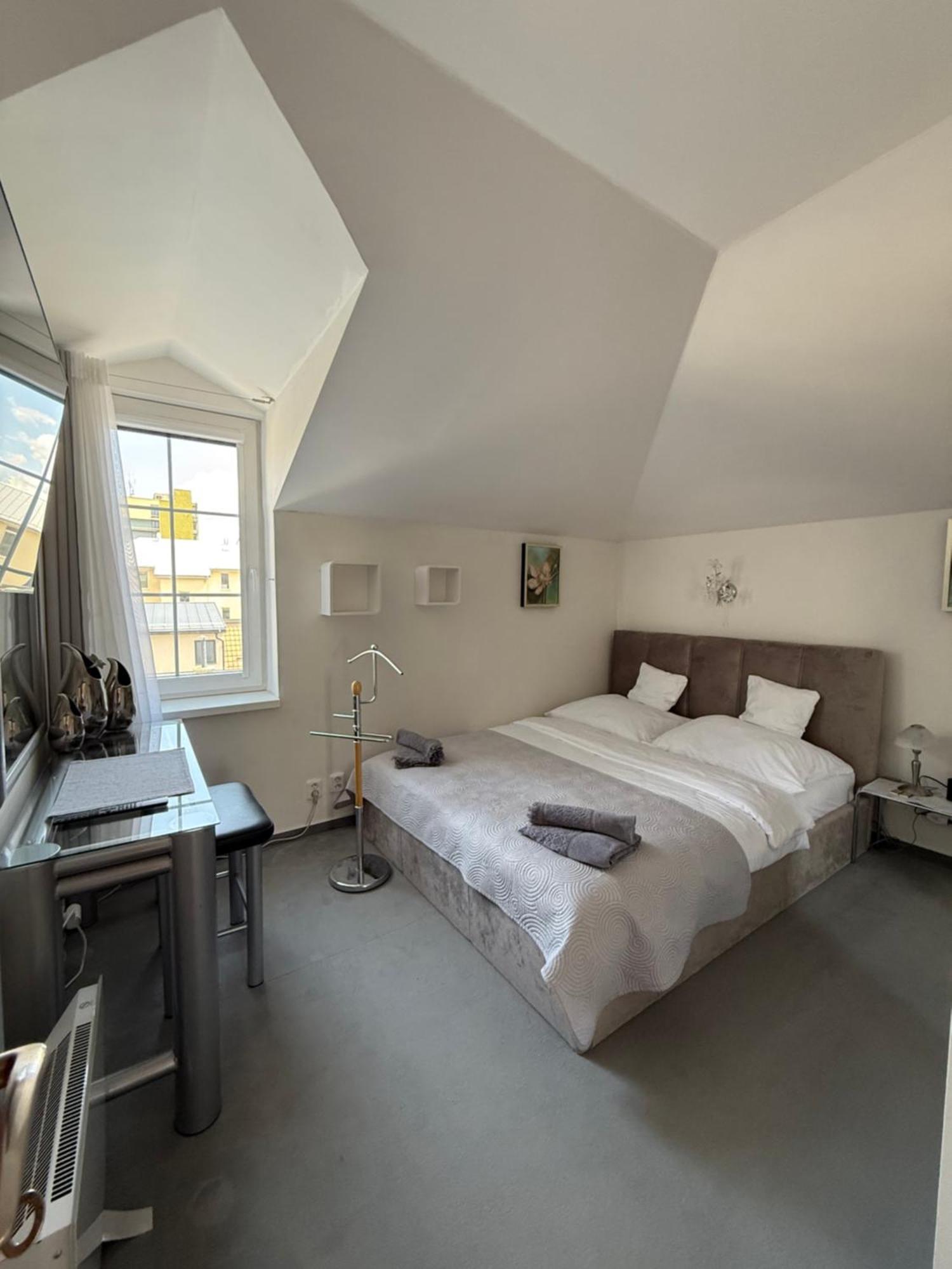 Apartman Residenz โปปรัด ภายนอก รูปภาพ